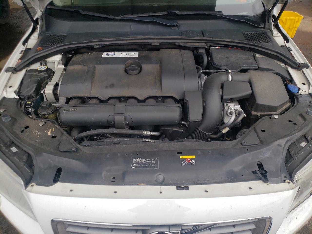 Photo 7 from auction – 2012 VOLVO S80 3.2 with VIN YV1952AS5C1152773