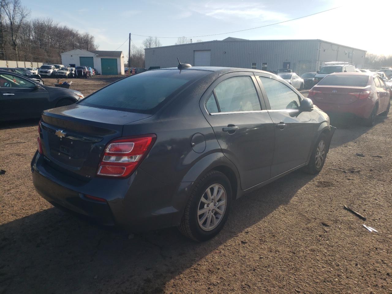 Photo 4 from auction – 2017 CHEVROLET SONIC LT with VIN 1G1JD5SG6H4126523