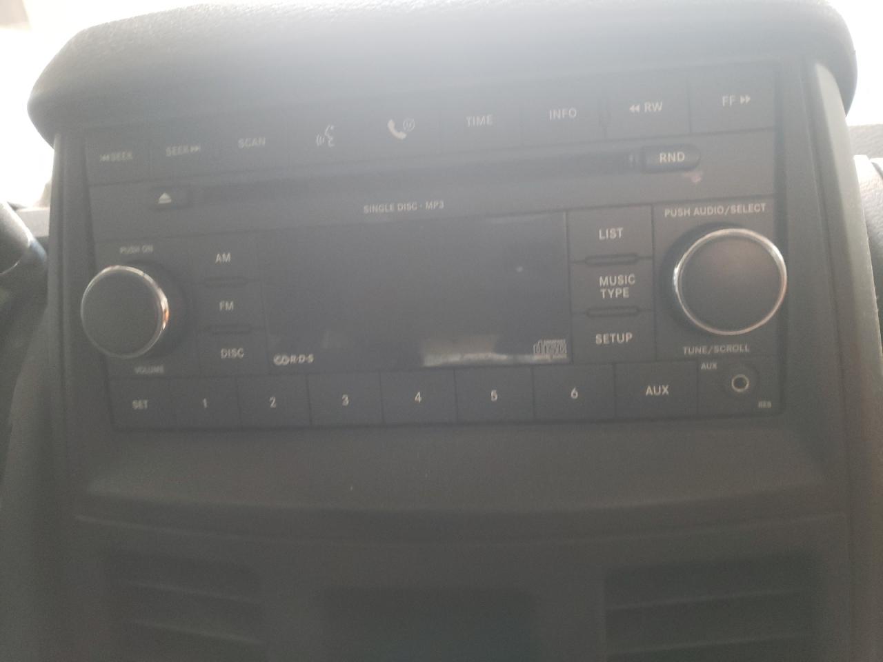 Photo 9 from auction – 2008 DODGE GRAND CARA with VIN 1D8HN44H08B191917