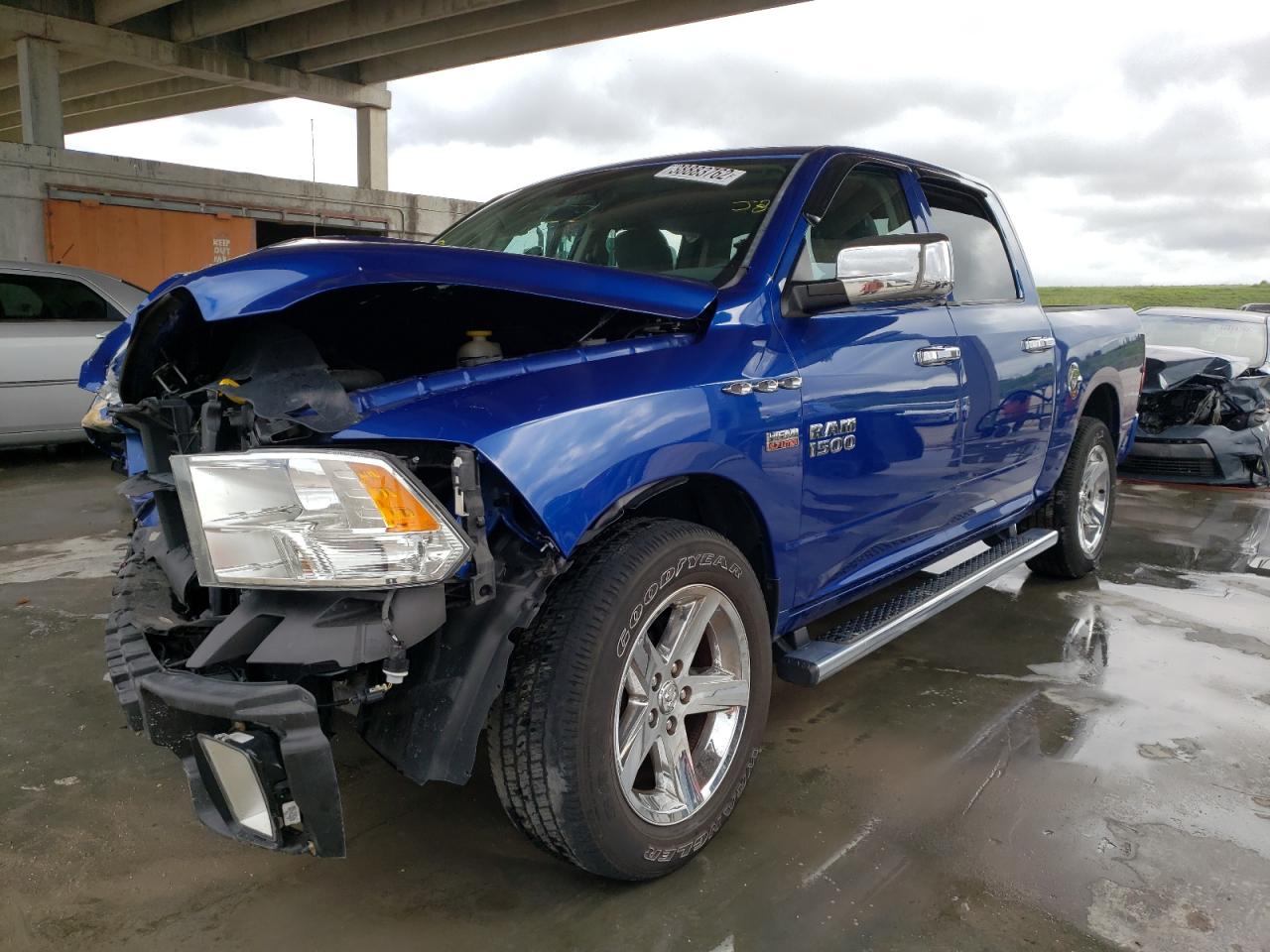 Photo 2 from auction – 2017 RAM 1500 ST with VIN 1C6RR6KT2HS520506