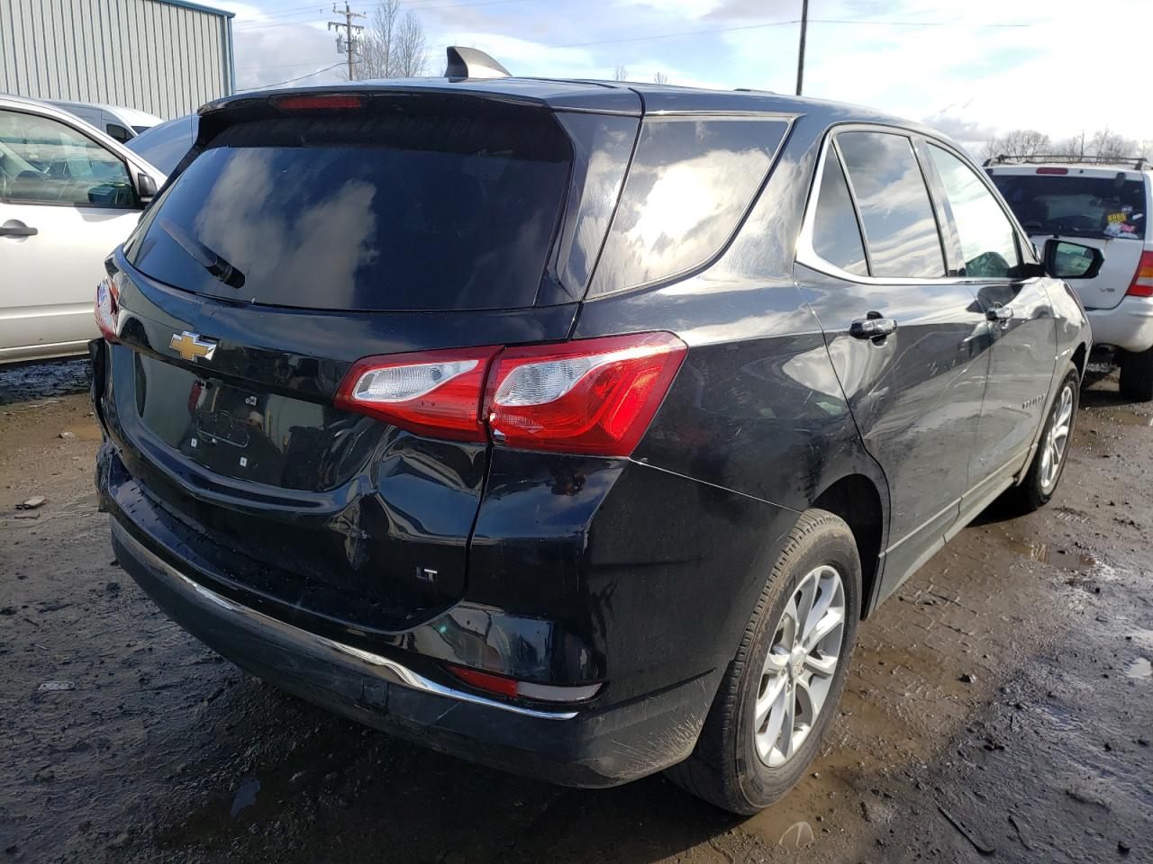 Photo 4 from auction – 2018 CHEVROLET EQUINOX LT with VIN 2GNAXJEV4J6255633
