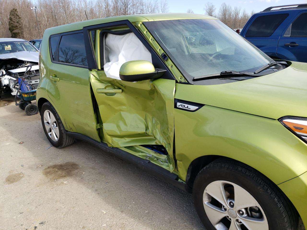Photo 9 from auction – 2016 KIA SOUL with VIN KNDJN2A27G7821650