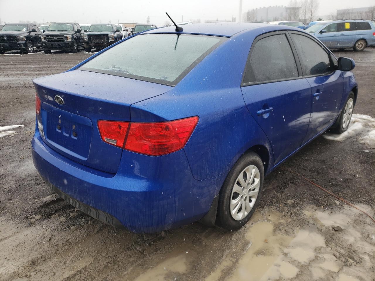 Photo 4 from auction – 2011 KIA FORTE LX with VIN KNAFT4A24B5320465