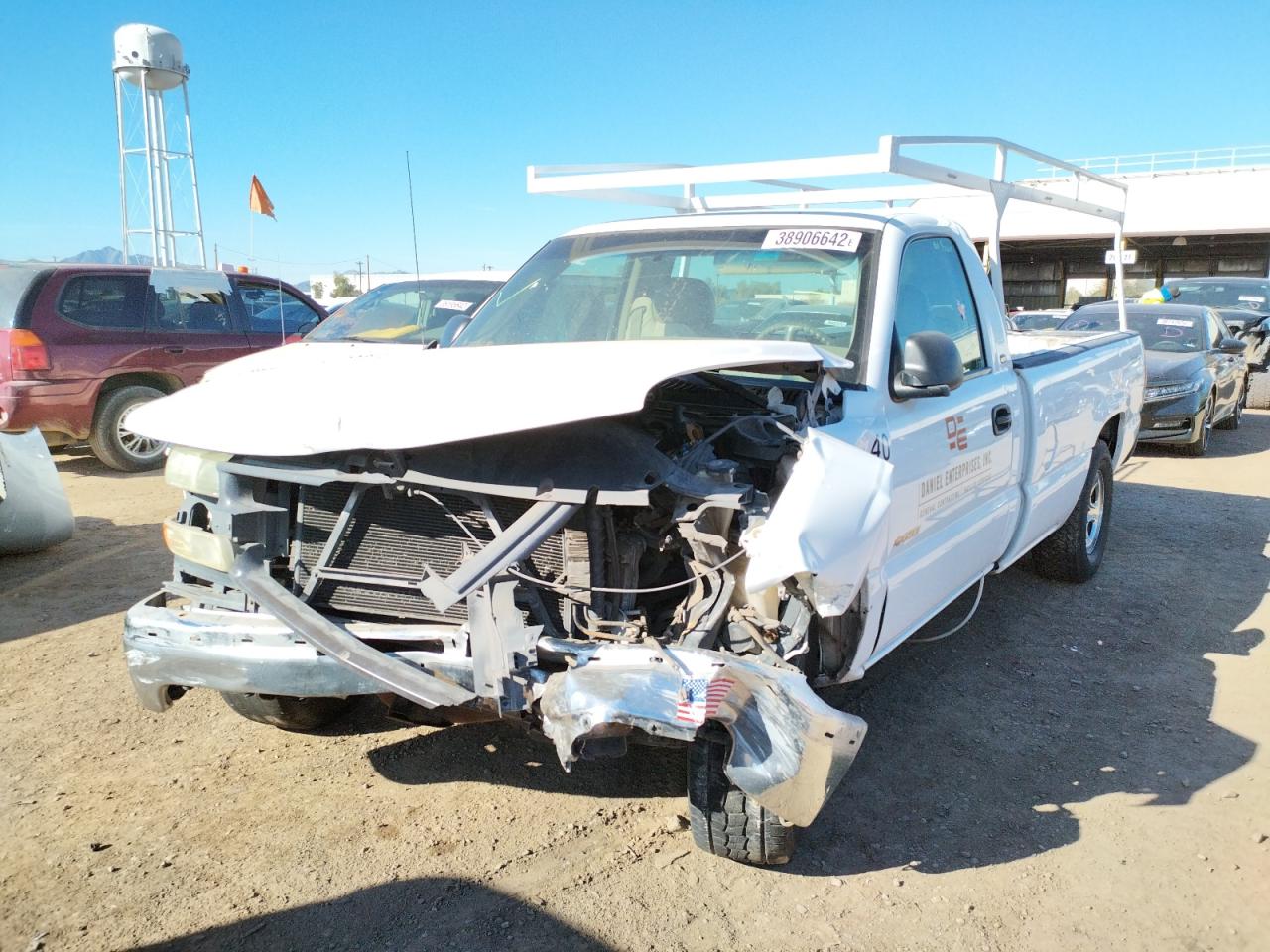 Photo 9 from auction – 2002 CHEVROLET SILVERADO with VIN 1GCEC14W82Z261196
