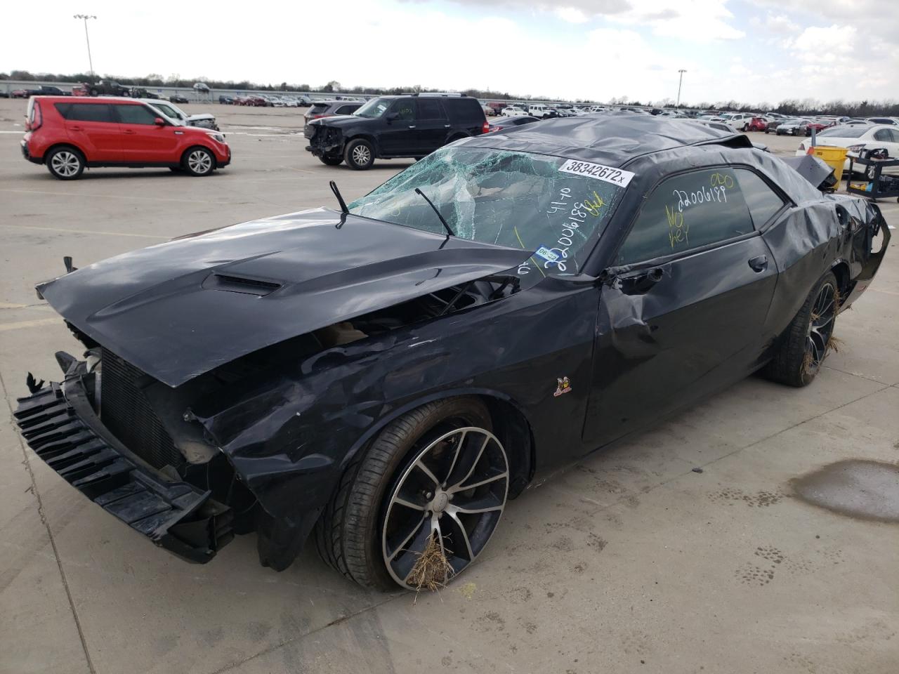Photo 9 from auction – 2016 DODGE CHALLENGER with VIN 2C3CDZFJ9GH263927