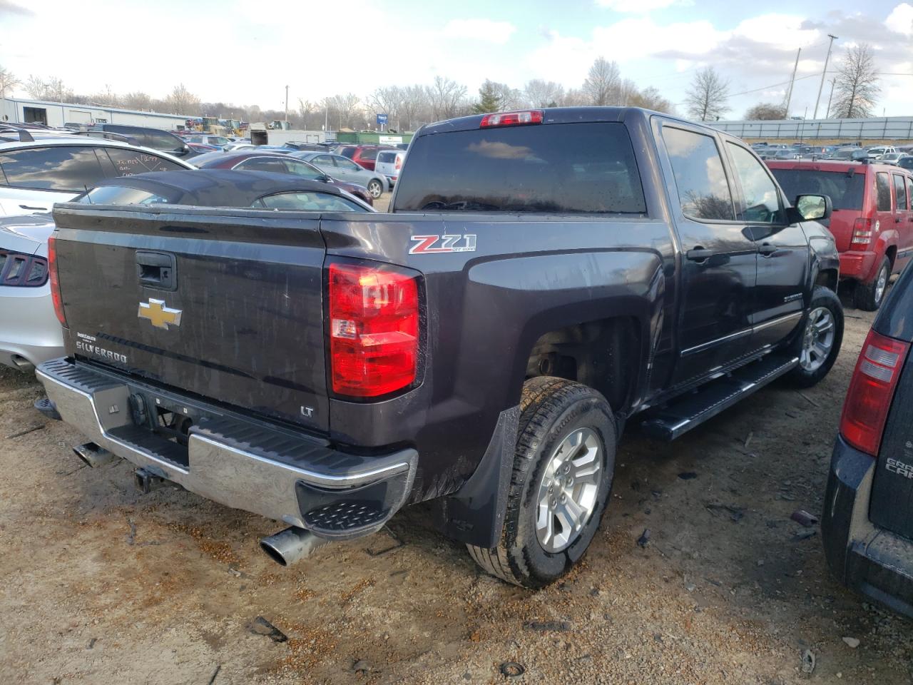 Photo 4 from auction – 2014 CHEVROLET SILVERADO with VIN 3GCUKREC3EG535121