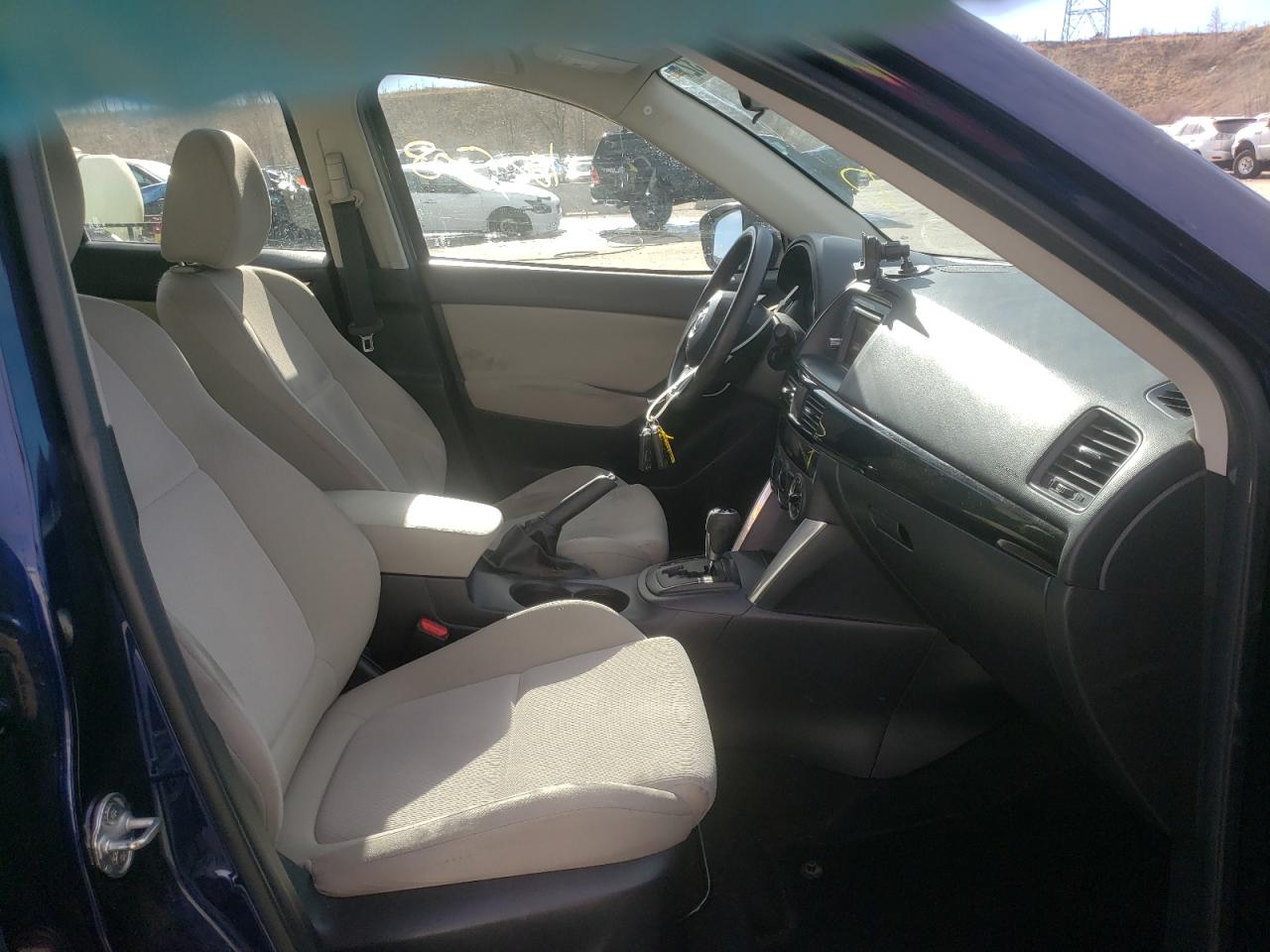 Photo 5 from auction – 2013 MAZDA CX-5 SPORT with VIN JM3KE4BE2D0149713