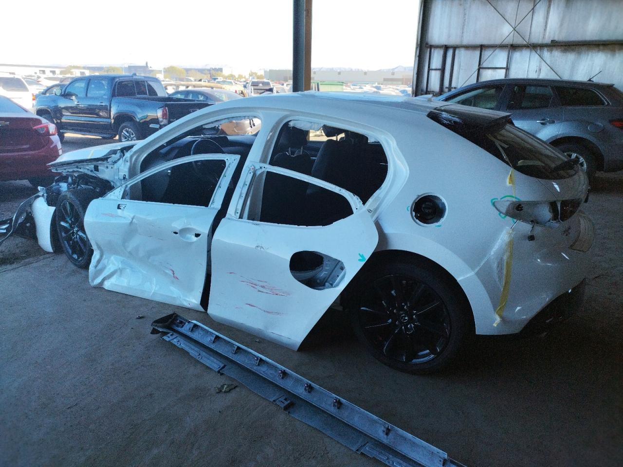 Photo 9 from auction – 2021 MAZDA 3 with VIN JM1BPBJY8M1335365