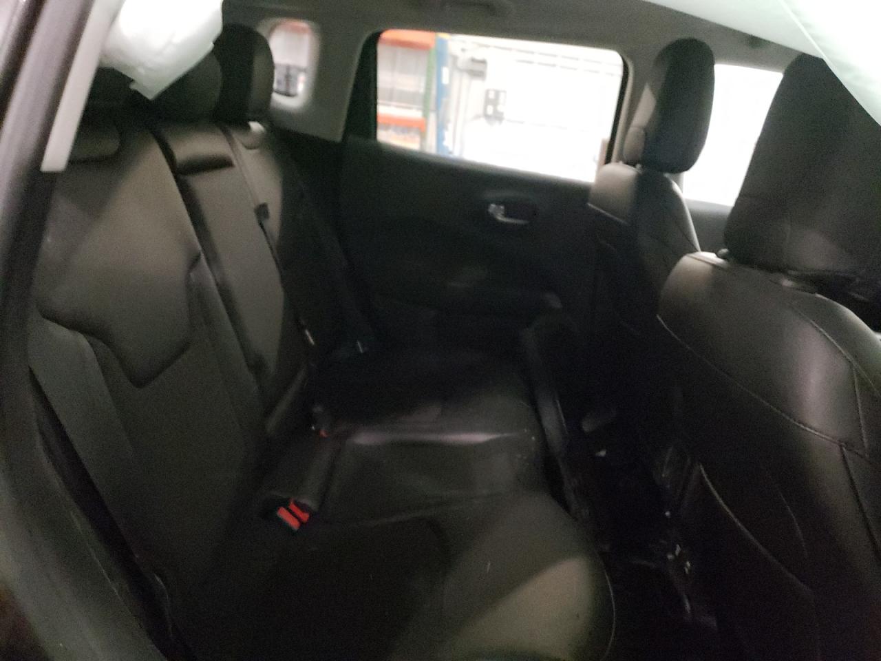 Photo 6 from auction – 2021 JEEP COMPASS LA with VIN 3C4NJDBB9MT539525