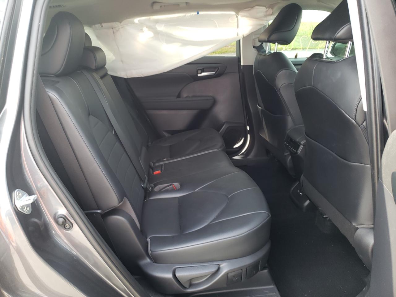 Photo 6 from auction – 2020 TOYOTA HIGHLANDER with VIN 5TDGZRAH2LS513961