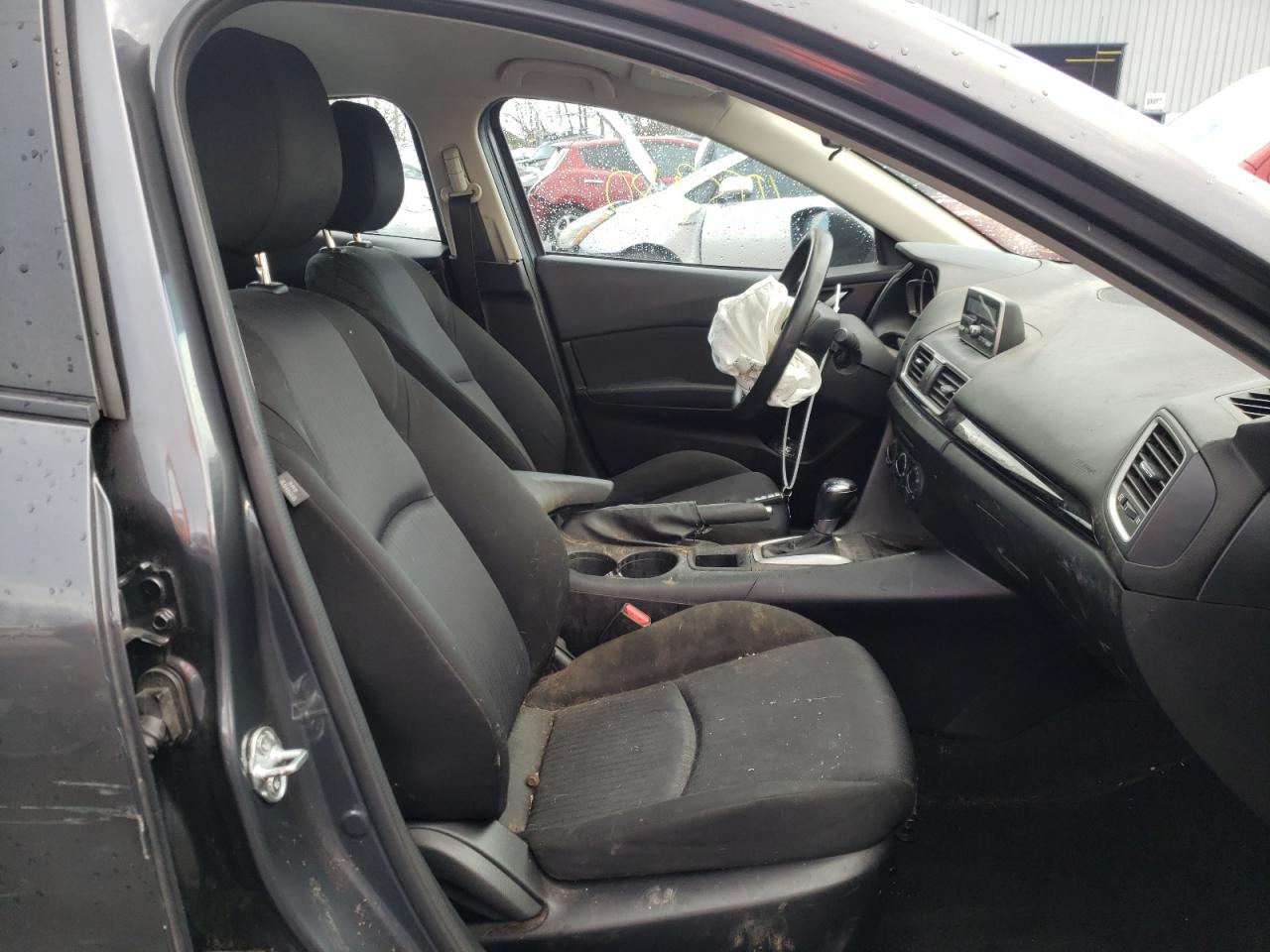 Photo 5 from auction – 2014 MAZDA 3 SV with VIN JM1BM1T73E1117567