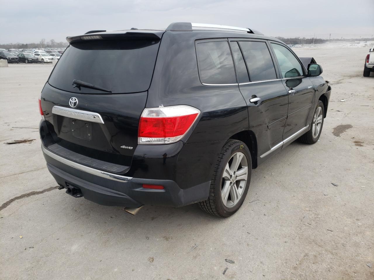 Photo 4 from auction – 2011 TOYOTA HIGHLANDER with VIN 5TDDK3EH8BS053959