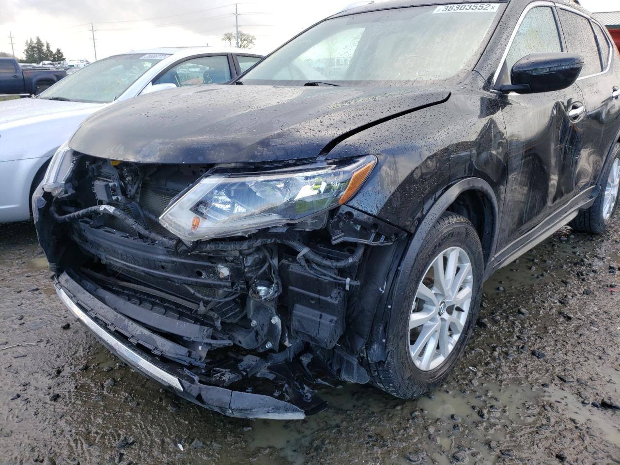 Photo 9 from auction – 2017 NISSAN ROGUE S with VIN KNMAT2MV5HP582998