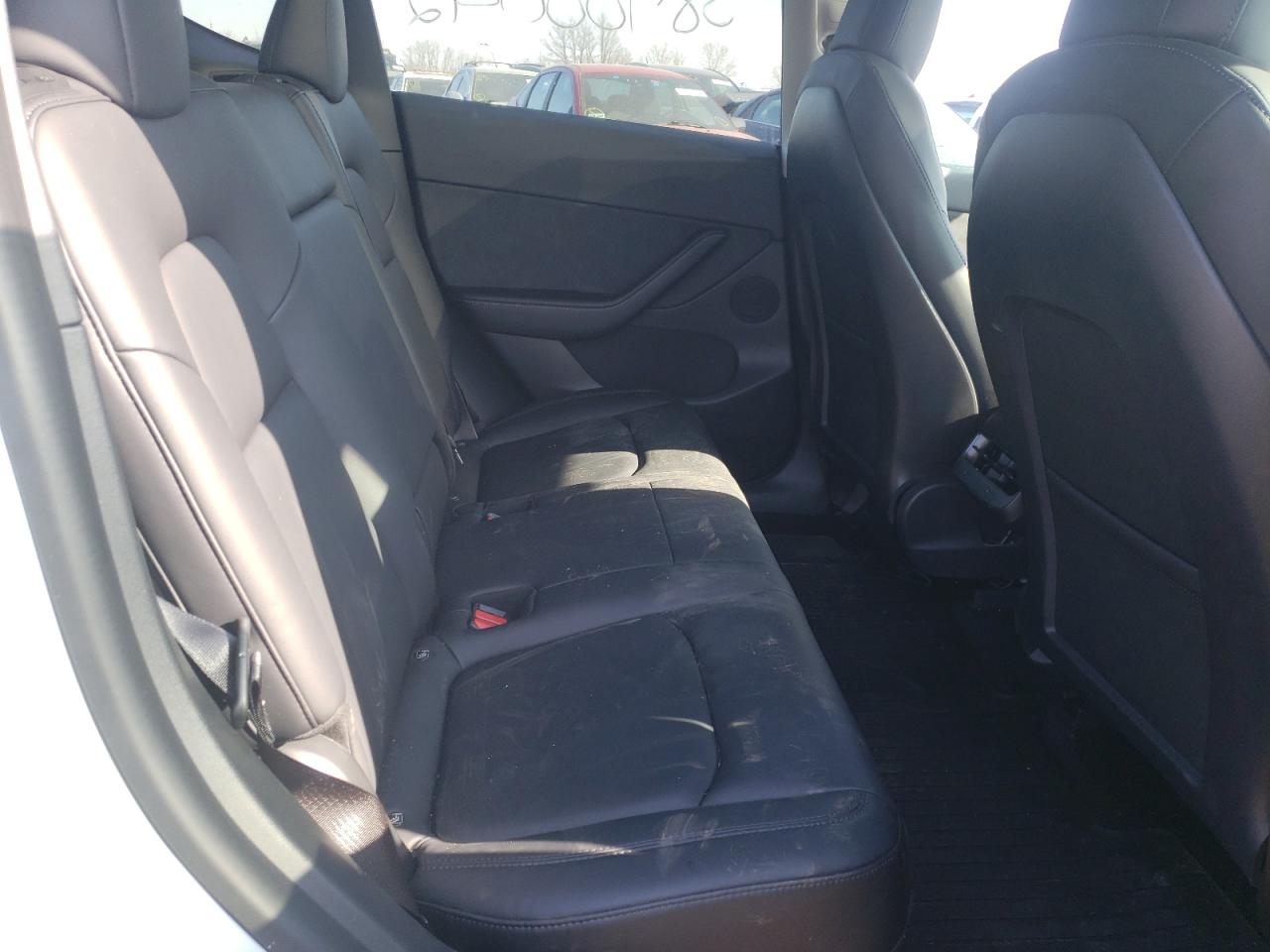 Photo 6 from auction – 2021 TESLA MODEL Y with VIN 5YJYGDEE3MF100286