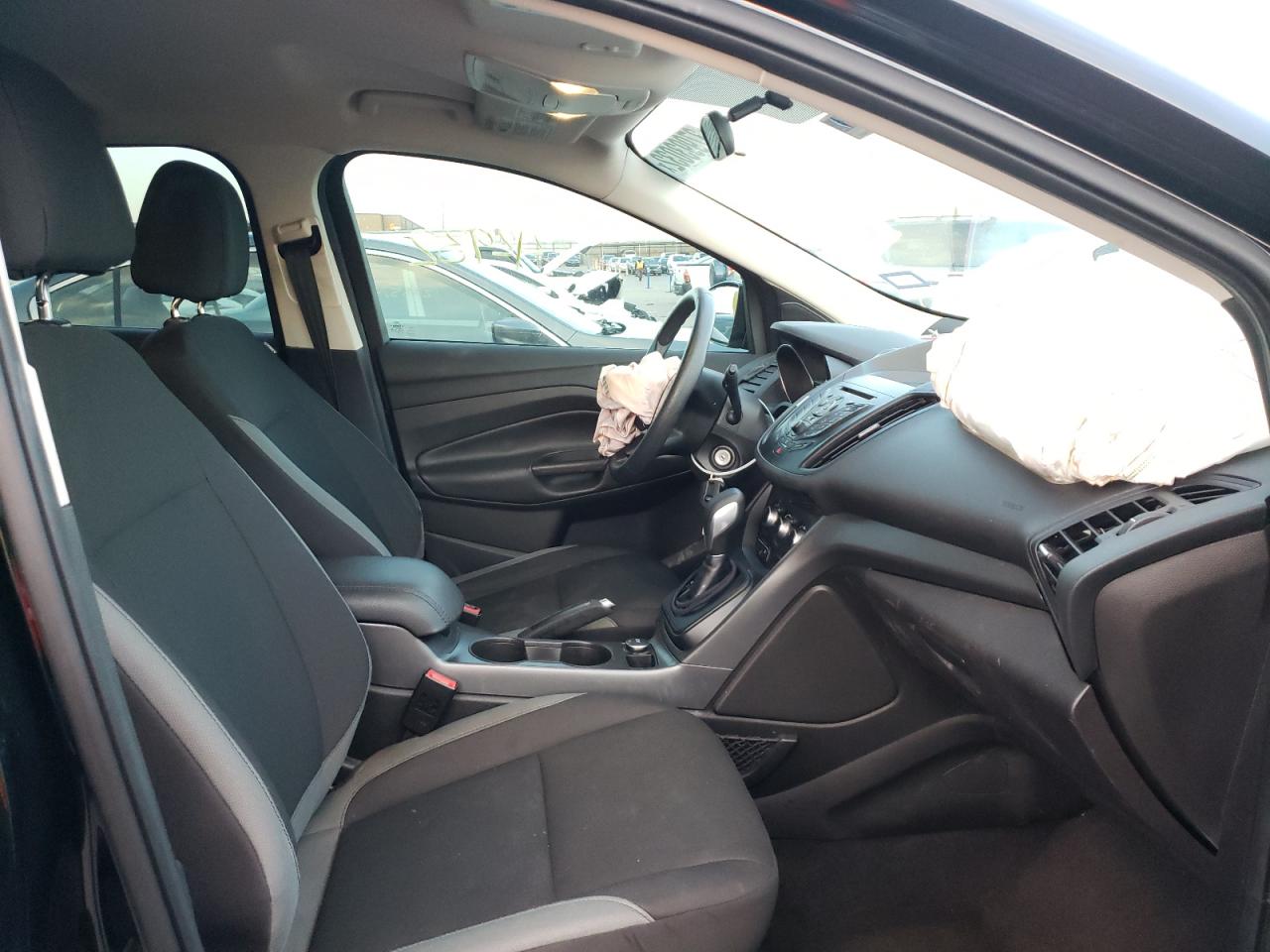 Photo 5 from auction – 2016 FORD ESCAPE S with VIN 1FMCU0F79GUC57291