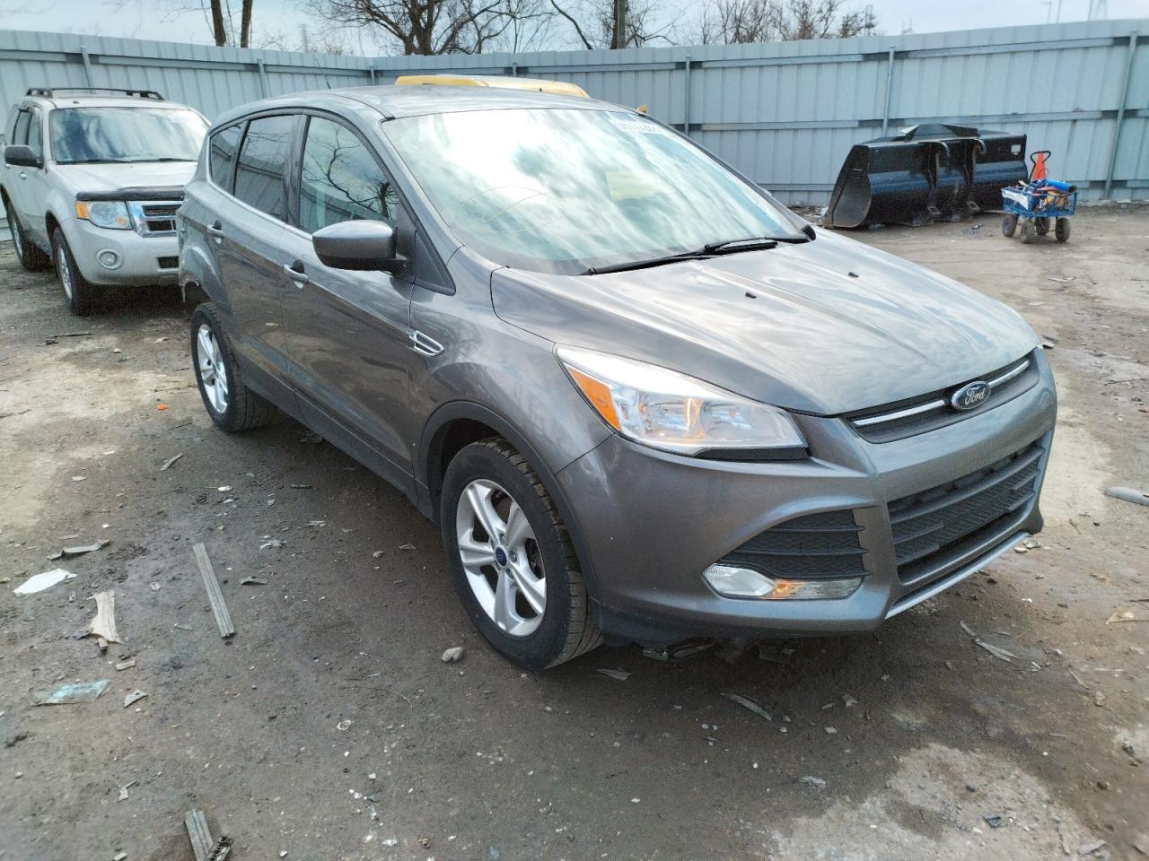 Photo 1 from auction – 2014 FORD ESCAPE SE with VIN 1FMCU9GX8EUE09318