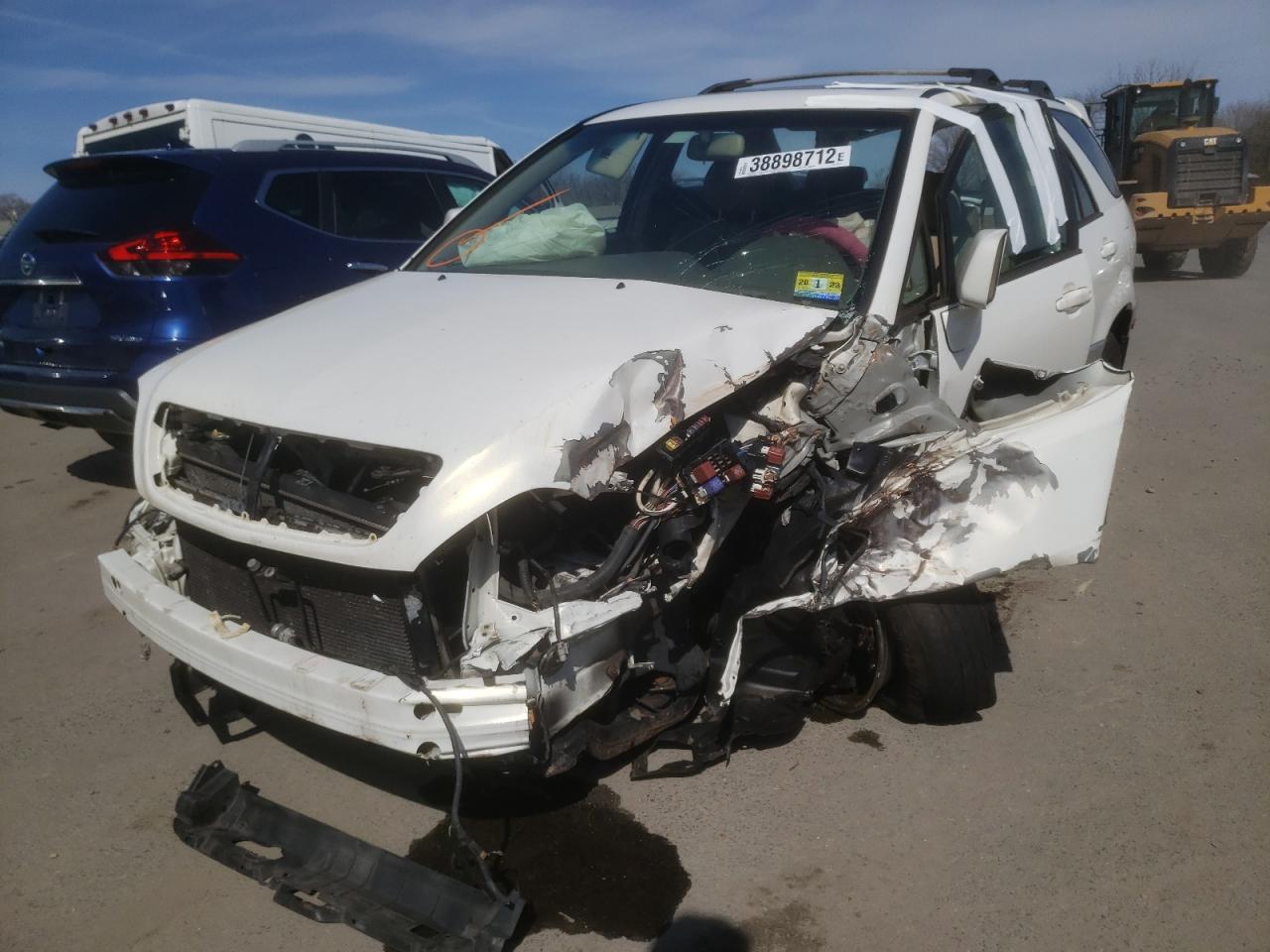 Photo 2 from auction – 2001 LEXUS RX 300 with VIN JTJGF10U110105618