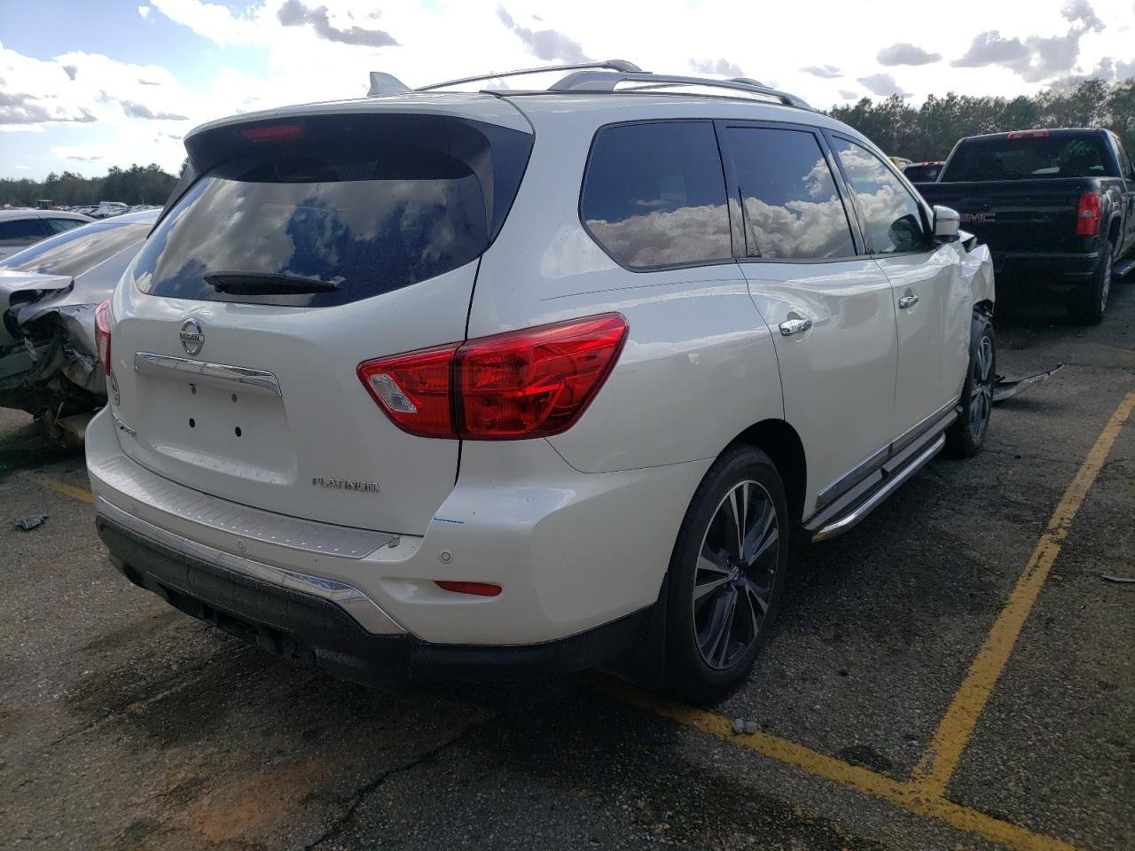 Photo 4 from auction – 2020 NISSAN PATHFINDER with VIN 5N1DR2DN3LC625760