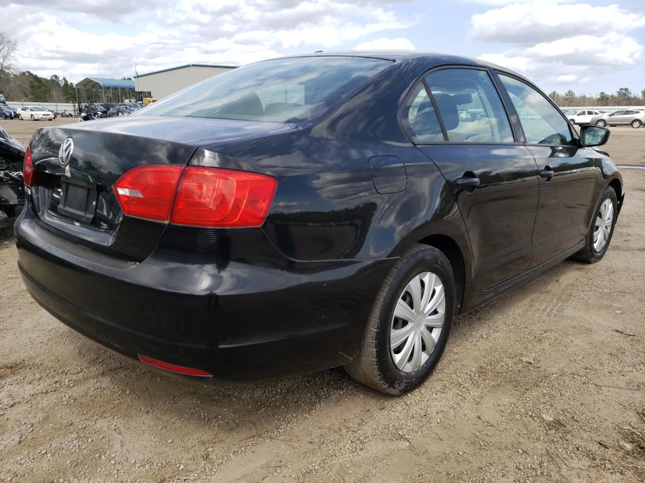 Photo 4 from auction – 2011 VOLKSWAGEN JETTA BASE with VIN 3VW2K7AJ3BM347774