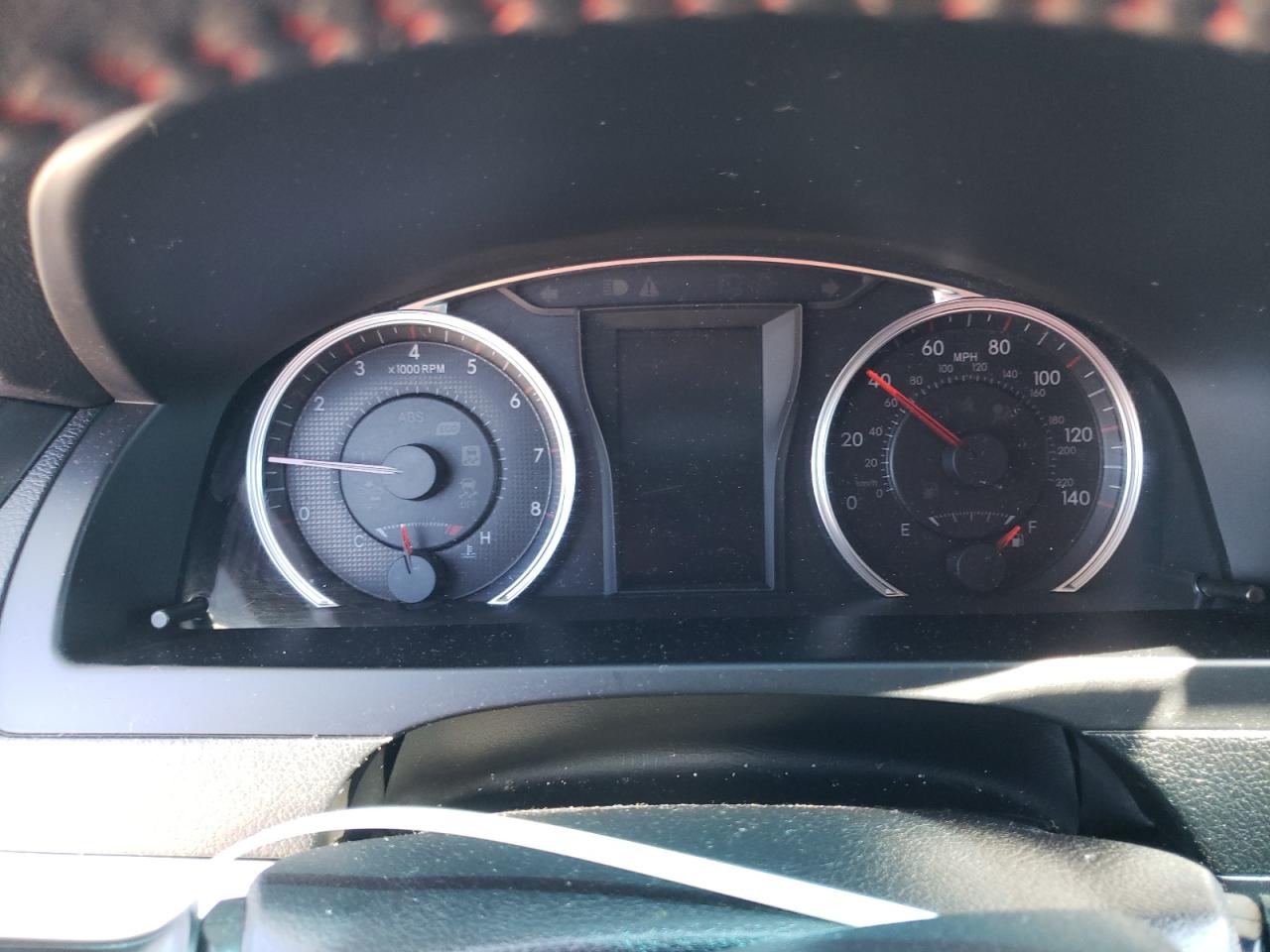 Photo 8 from auction – 2015 TOYOTA CAMRY LE with VIN 4T1BF1FK4FU024028