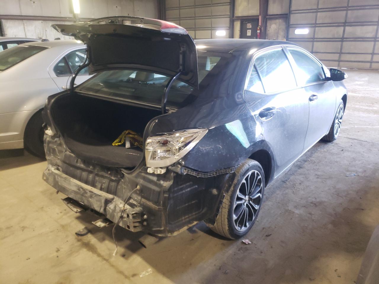 Photo 4 from auction – 2014 TOYOTA COROLLA L with VIN 5YFBURHE1EP069438
