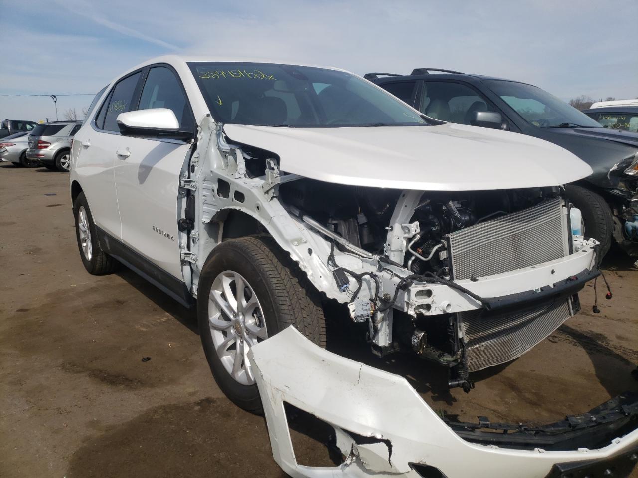 CHEVROLET EQUINOX LT 2021 with VIN 3GNAXUEVXML368925 - Photo from auction
