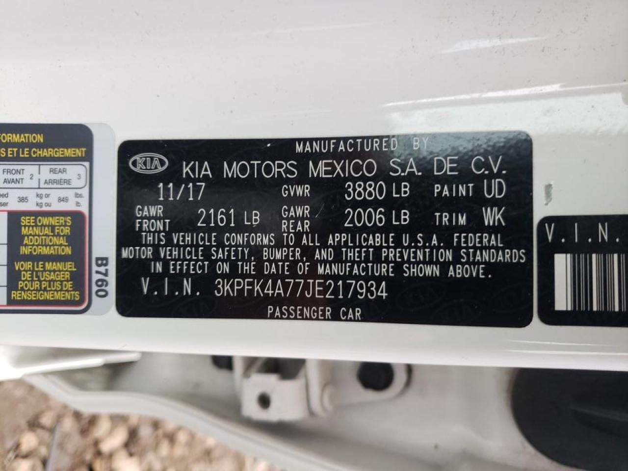 Photo 10 from auction – 2018 KIA FORTE LX with VIN 3KPFK4A77JE217934