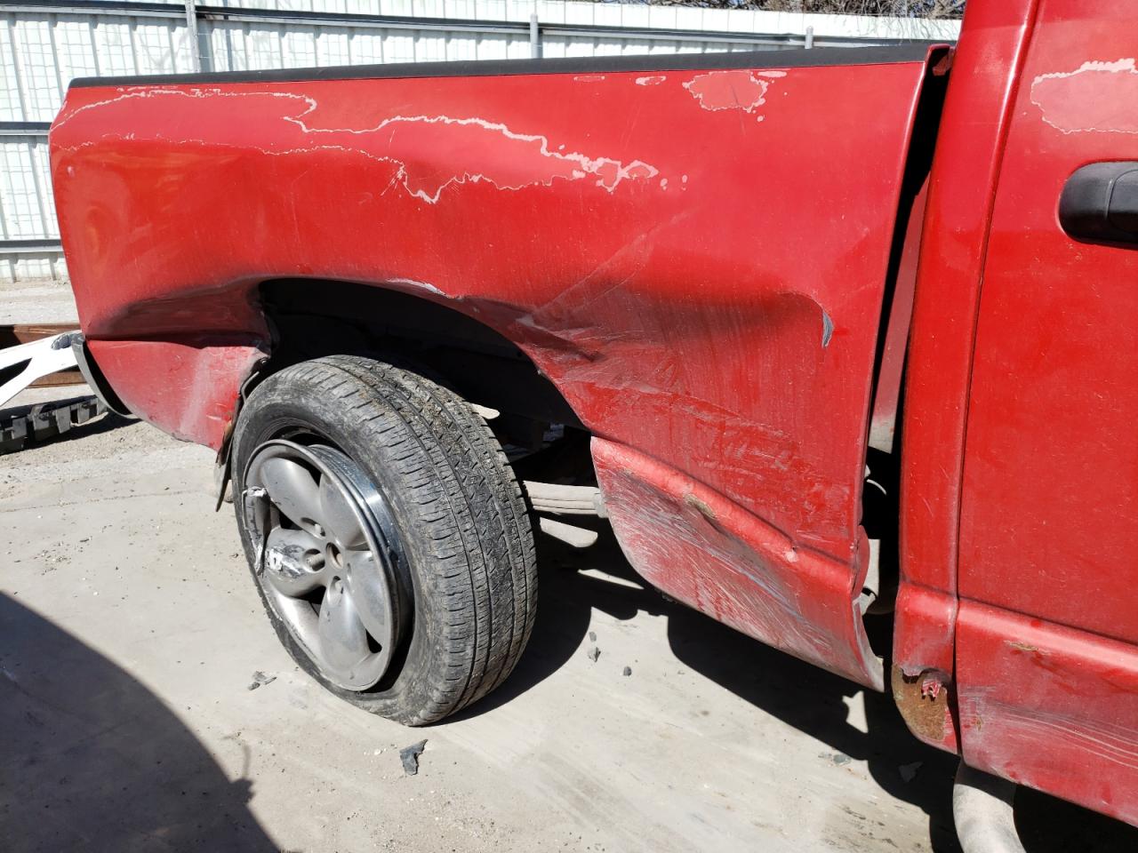 Photo 9 from auction – 2005 DODGE RAM 1500 S with VIN 1D7HA18N55S274172
