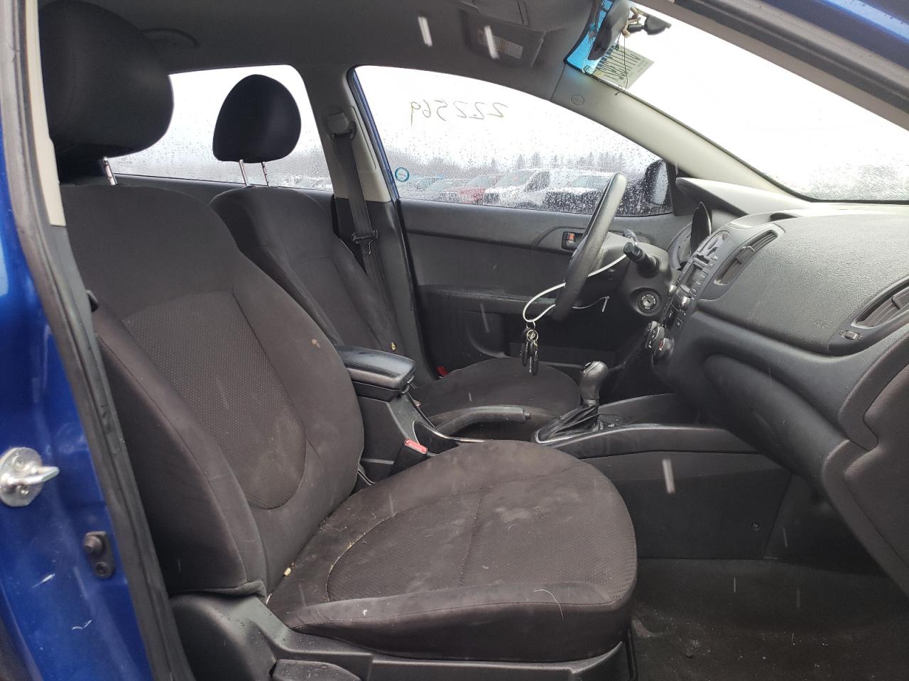 Photo 5 from auction – 2011 KIA FORTE LX with VIN KNAFT4A24B5320465