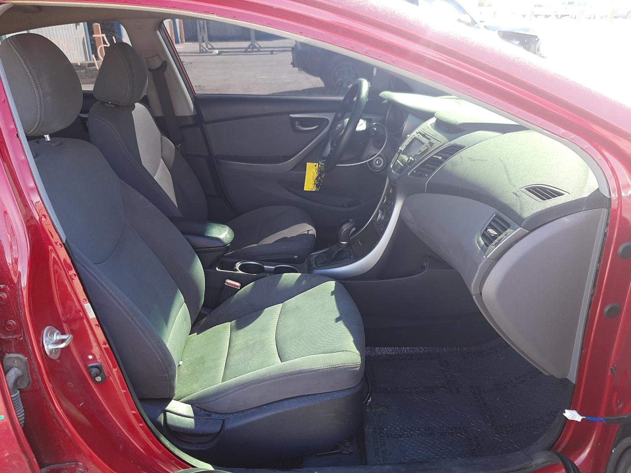 Photo 5 from auction – 2014 HYUNDAI ELANTRA SE with VIN KMHDH4AEXEU159194