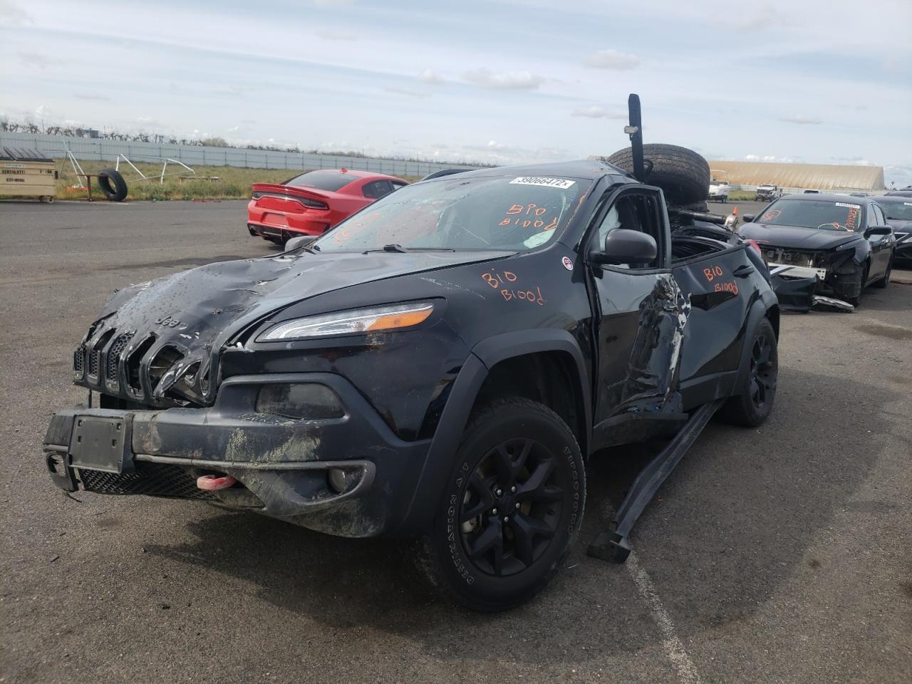 Photo 2 from auction – 2017 JEEP CHEROKEE T with VIN 1C4PJMBS9HD217486