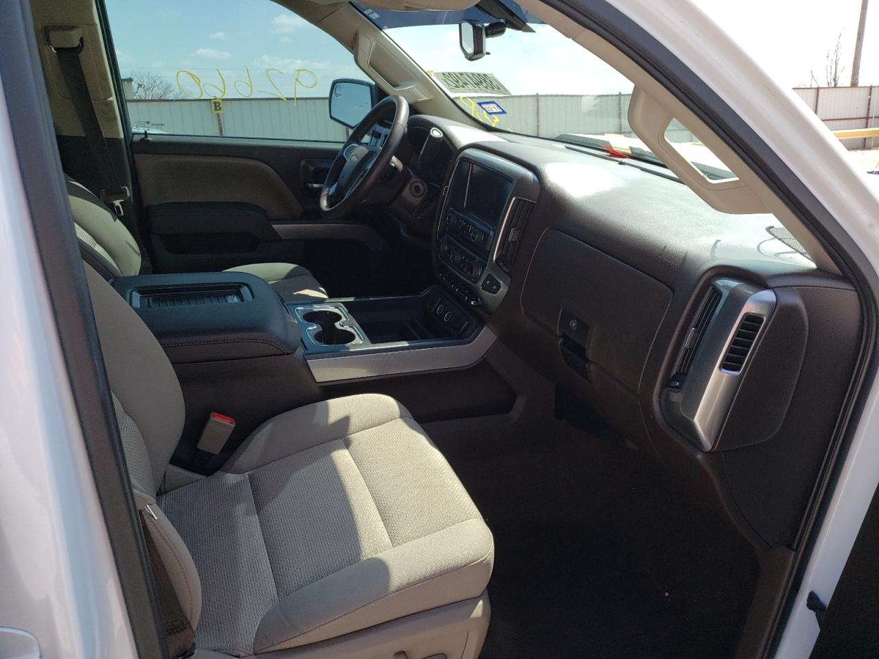 Photo 5 from auction – 2017 CHEVROLET SILVERADO with VIN 3GCUKREC8HG425315
