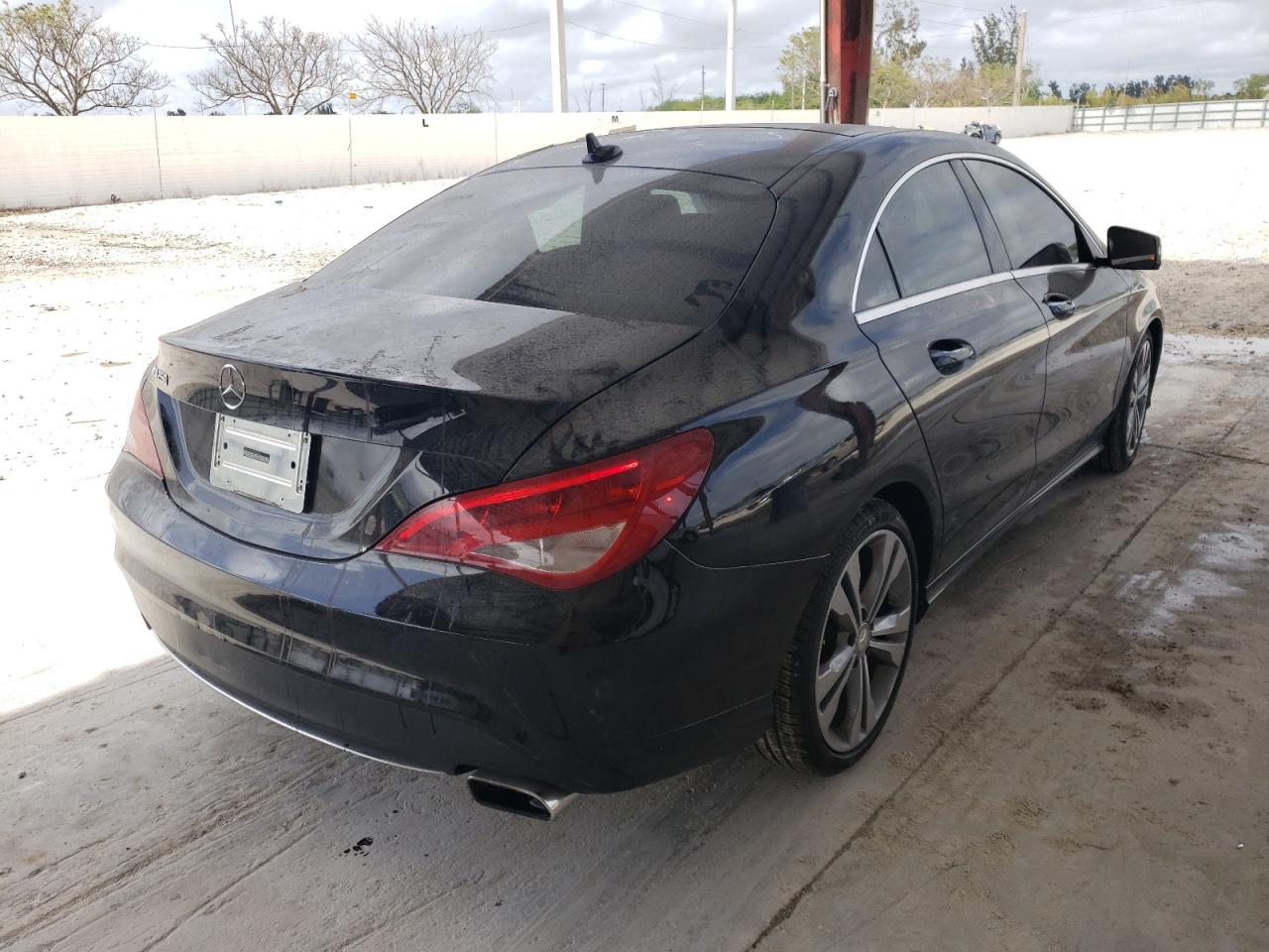 Photo 4 from auction – 2016 MERCEDES-BENZ CLA 250 with VIN WDDSJ4EB4GN364187