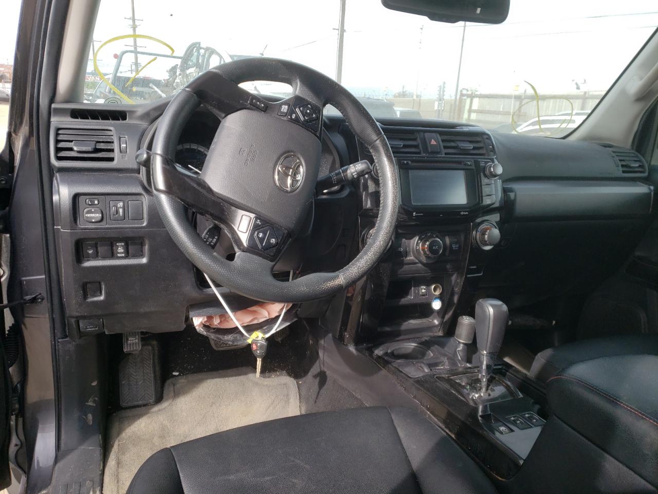 Photo 9 from auction – 2015 TOYOTA 4RUNNER SR with VIN JTEBU5JR8F5260760