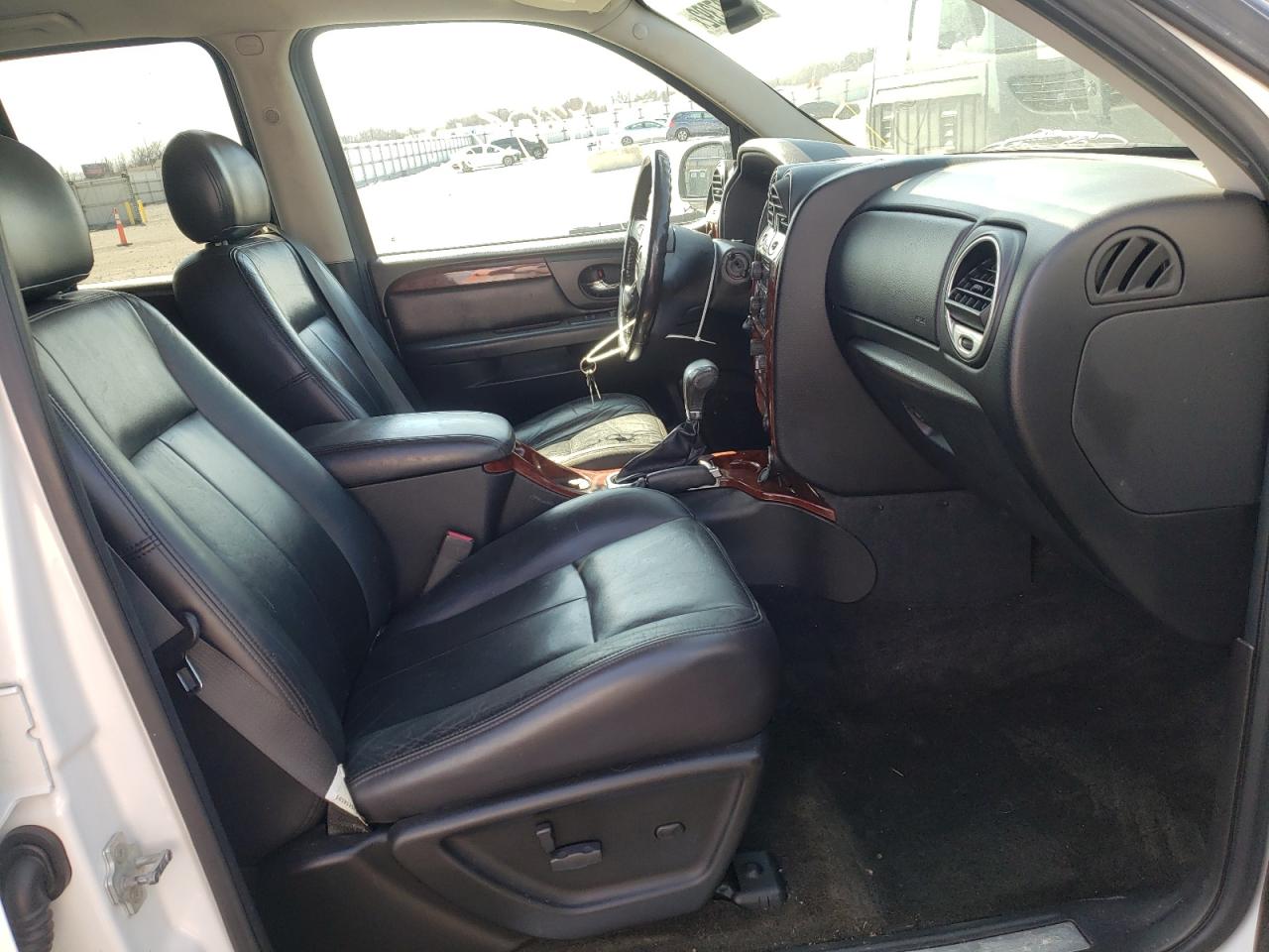 Photo 5 from auction – 2008 GMC ENVOY with VIN 1GKDS13S582207518
