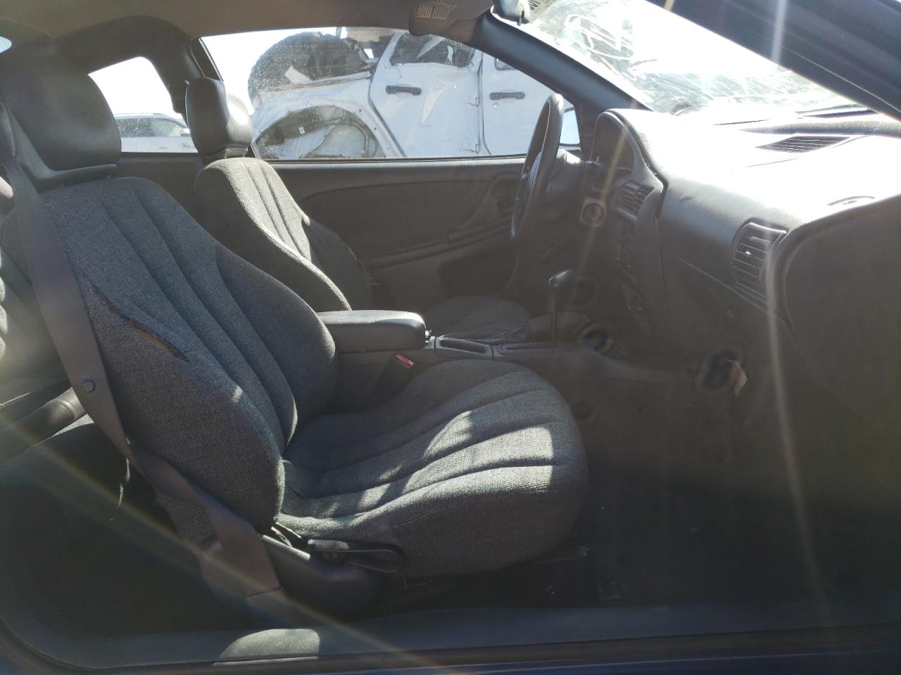 Photo 5 from auction – 2005 CHEVROLET CAVALIER with VIN 1G1JC12F157101445