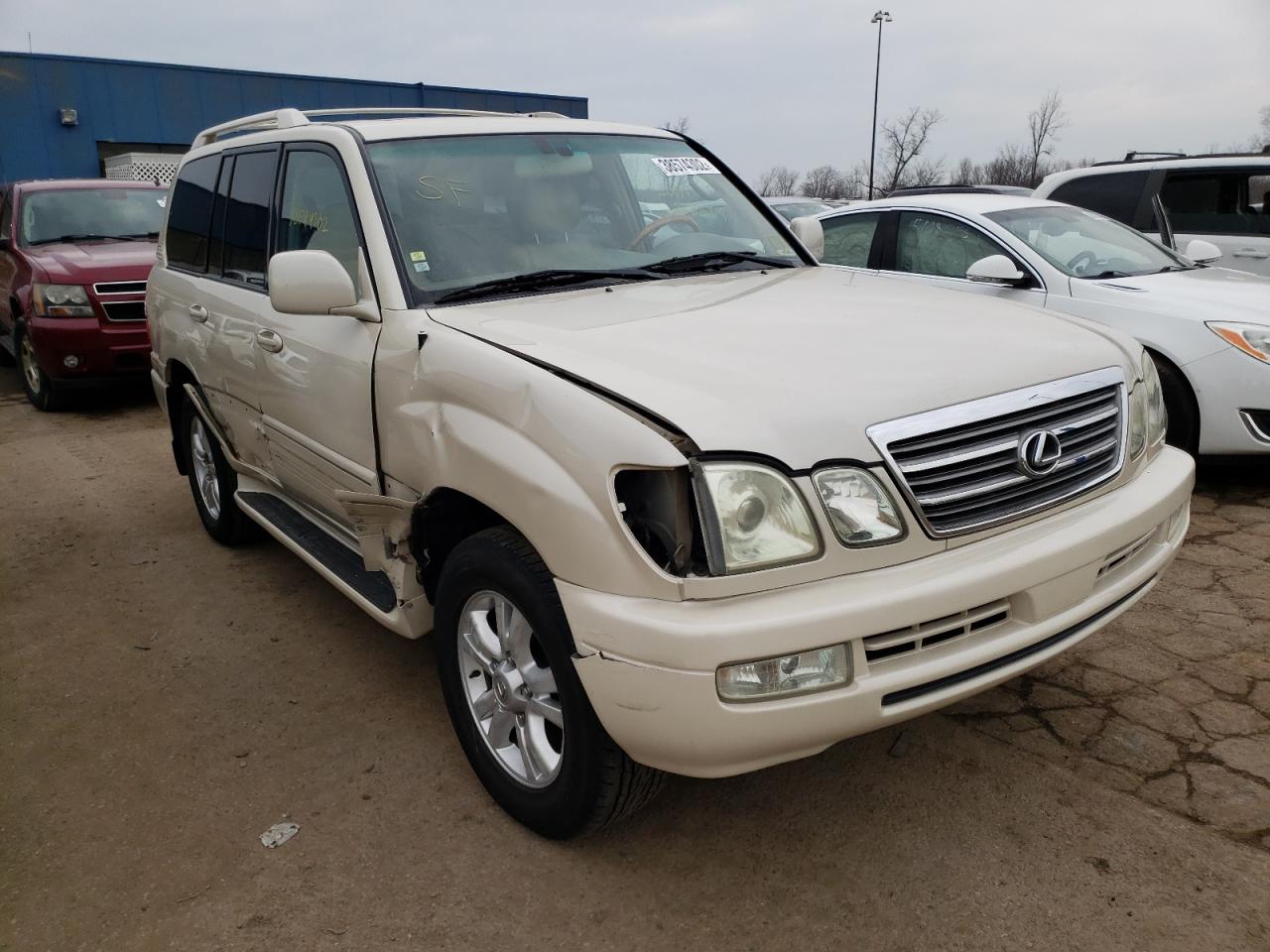 LEXUS LX 470 2004 with VIN JTJHT00W343543018 - Photo from auction