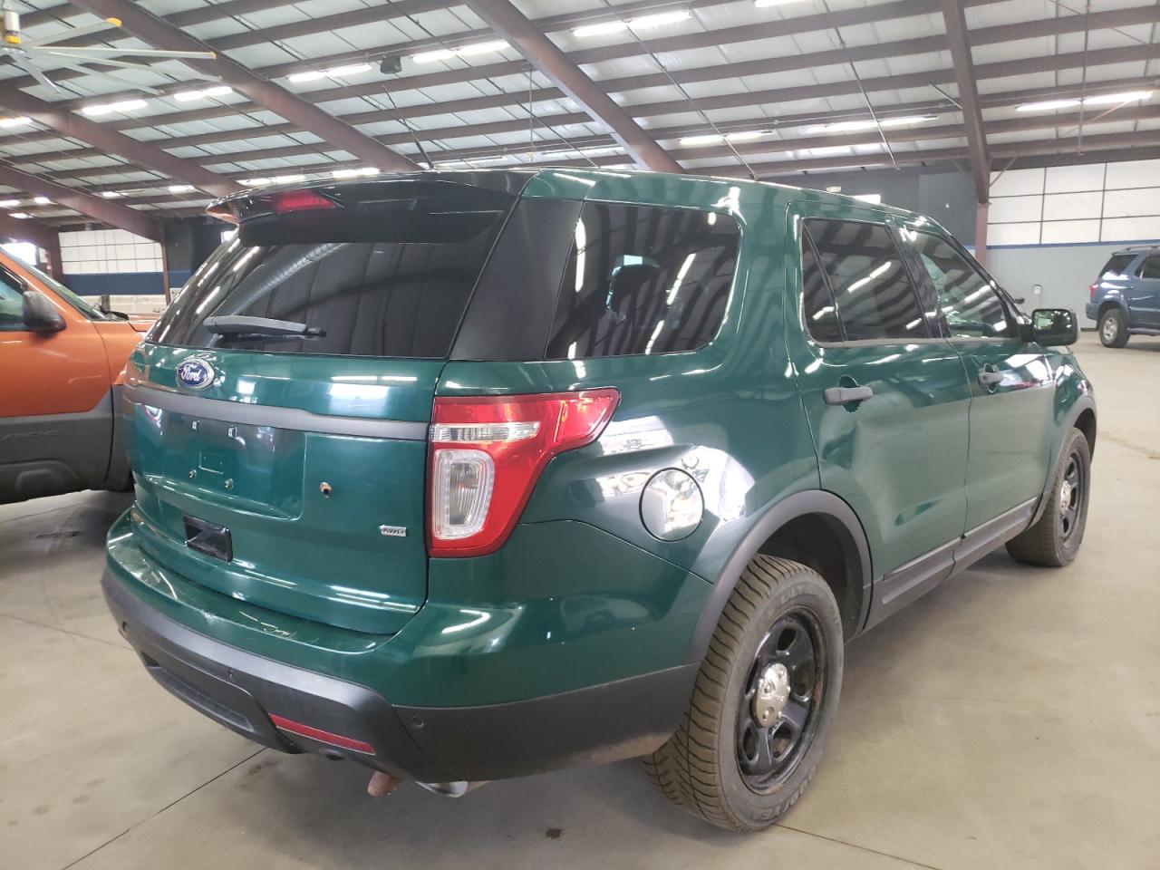 Photo 4 from auction – 2015 FORD EXPLORER P with VIN 1FM5K8ARXFGC17689