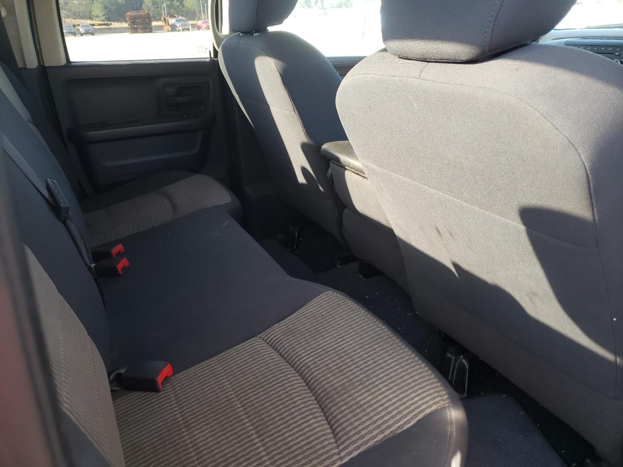 Photo 6 from auction – 2010 DODGE RAM 1500 with VIN 1D7RB1GP4AS108403