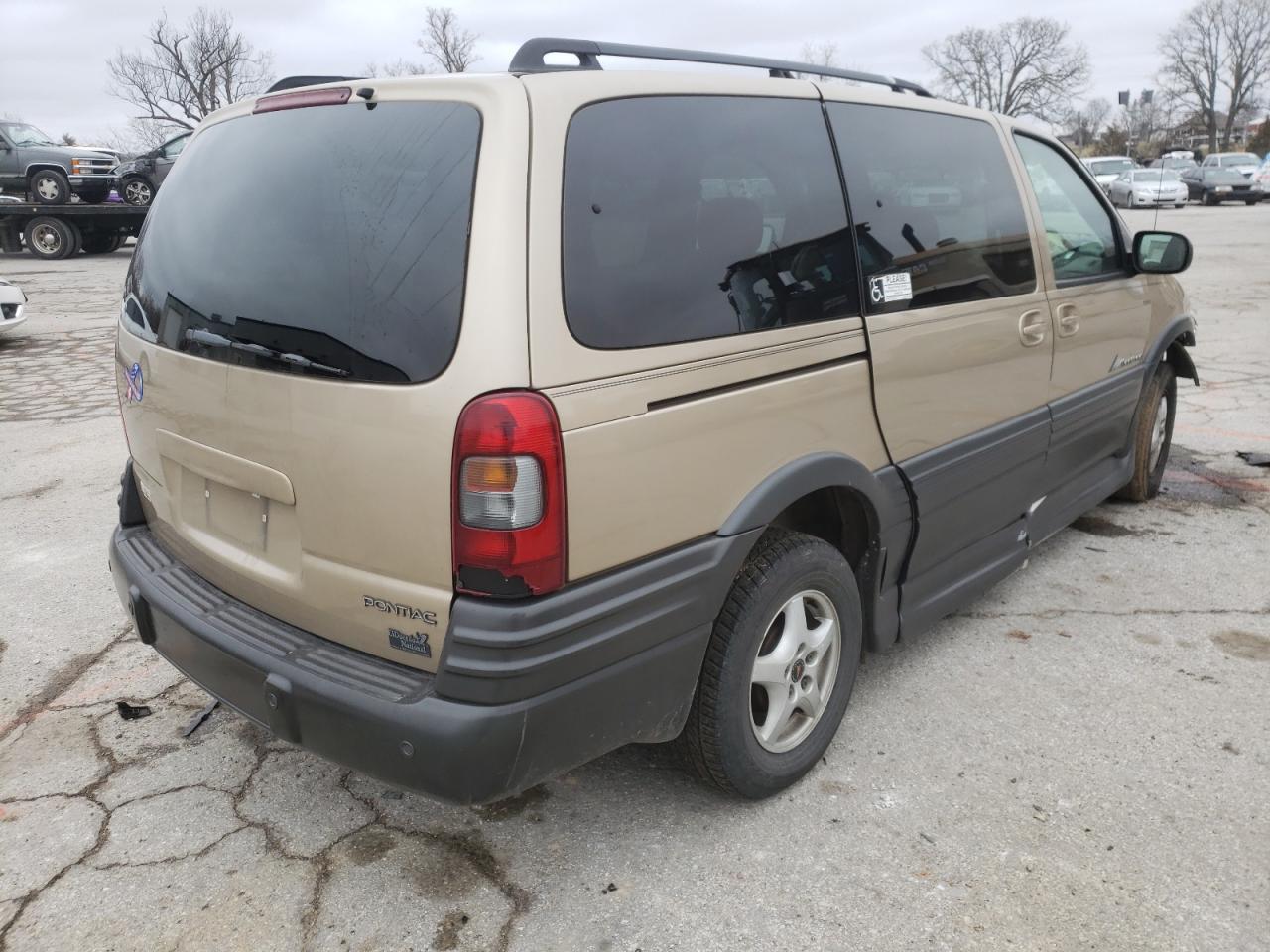 Photo 4 from auction – 2005 PONTIAC MONTANA with VIN 1GMDV23E85D100011