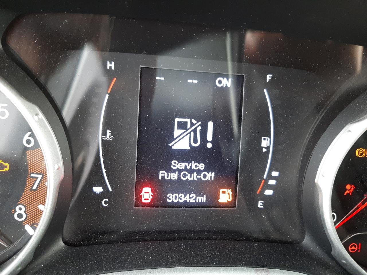 Photo 8 from auction – 2018 JEEP COMPASS SP with VIN 3C4NJCAB8JT212878