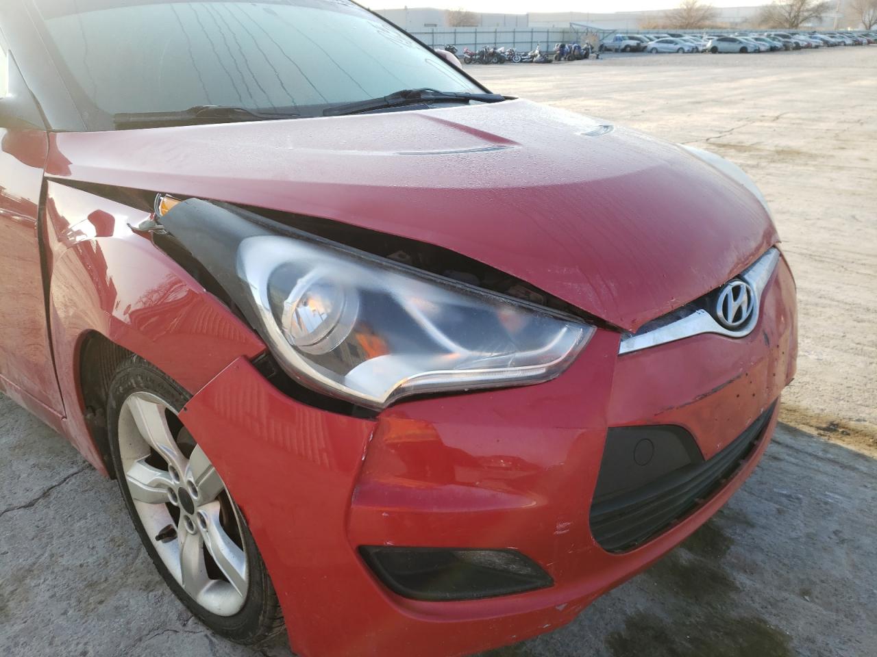 Photo 9 from auction – 2013 HYUNDAI VELOSTER with VIN KMHTC6AD5DU147305