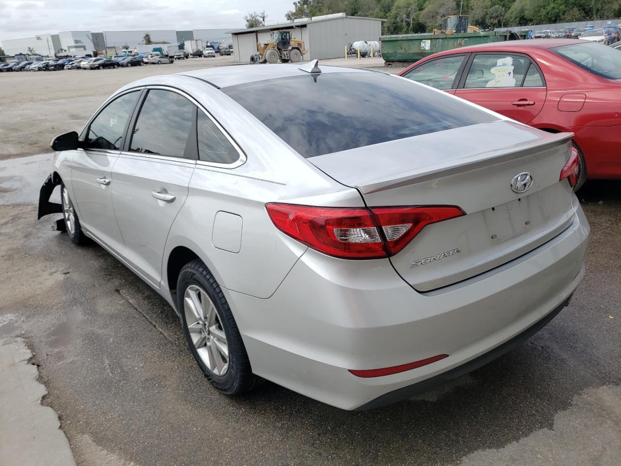 Photo 3 from auction – 2015 HYUNDAI SONATA SE with VIN 5NPE24AF2FH164615