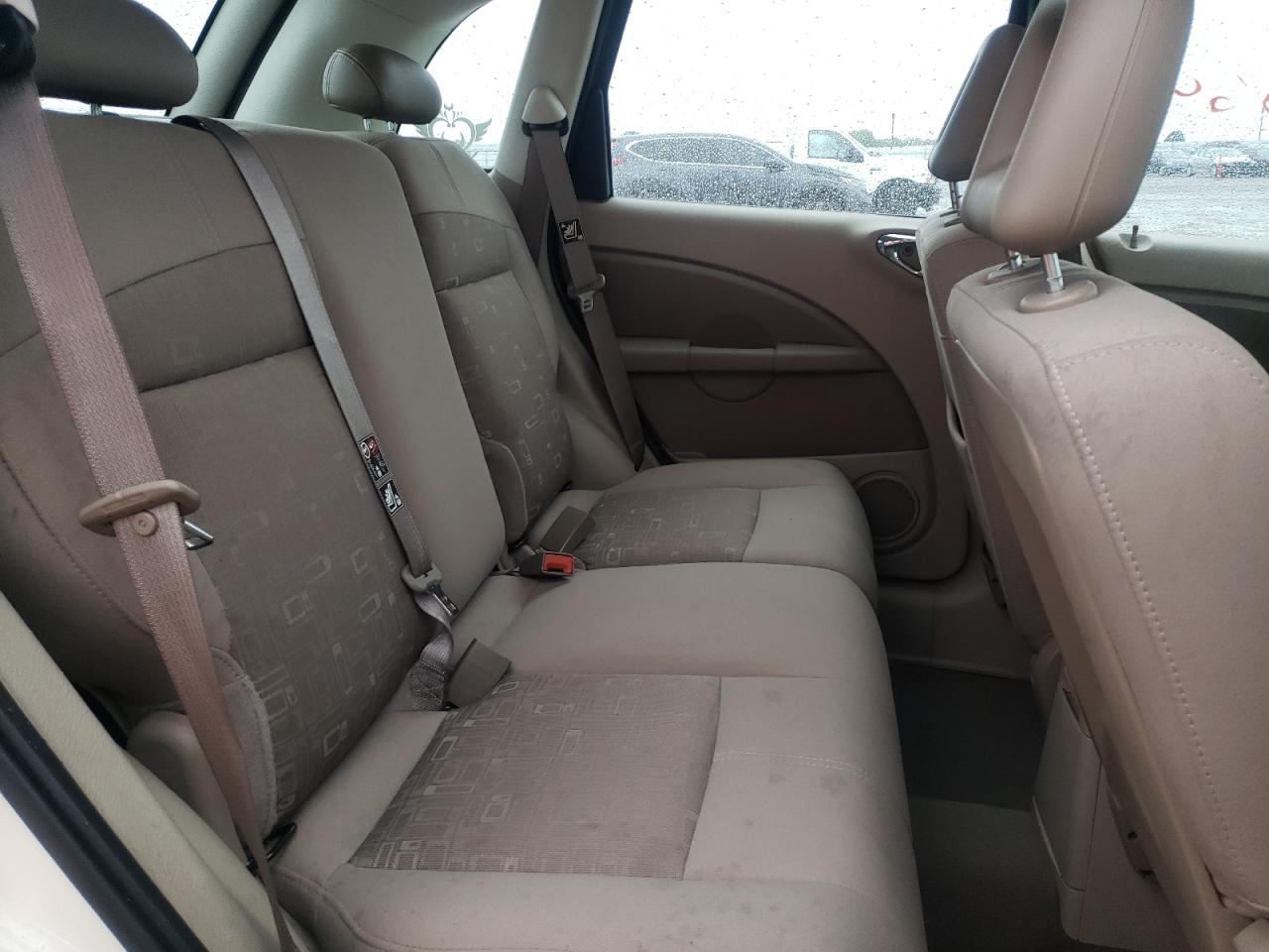 Photo 6 from auction – 2006 CHRYSLER PT CRUISER with VIN 3A4FY58B06T315523