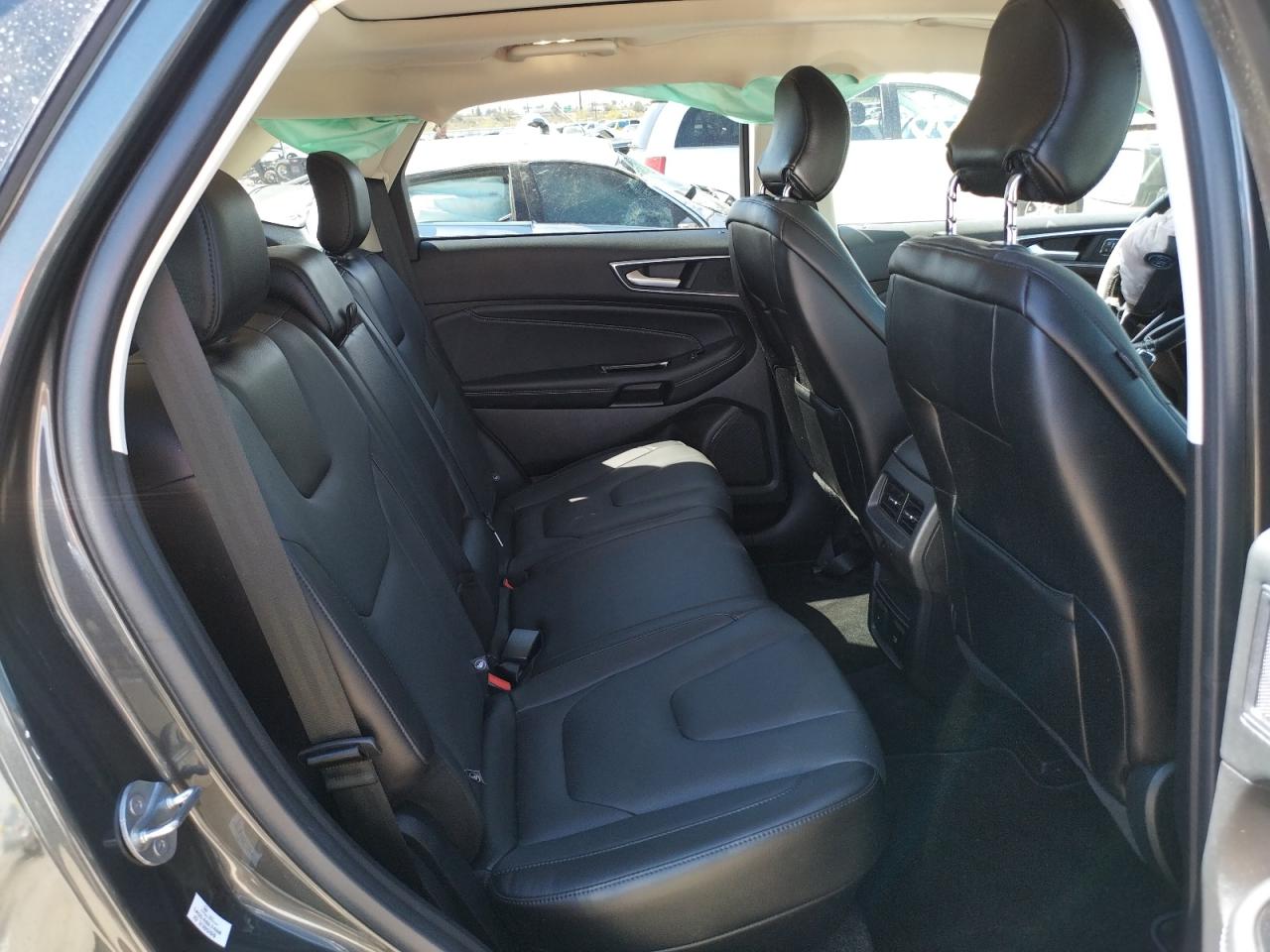 Photo 6 from auction – 2018 FORD EDGE TITAN with VIN 2FMPK3K9XJBB05517