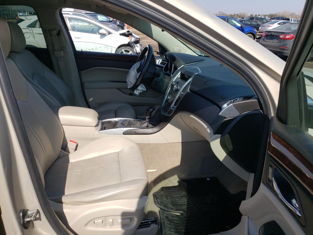 Photo 5 from auction – 2012 CADILLAC SRX PERFOR with VIN 3GYFNBE30CS504324