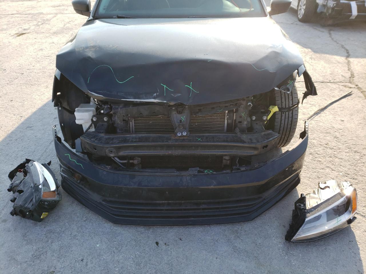 Photo 9 from auction – 2016 VOLKSWAGEN JETTA S with VIN 3VW267AJ2GM261822