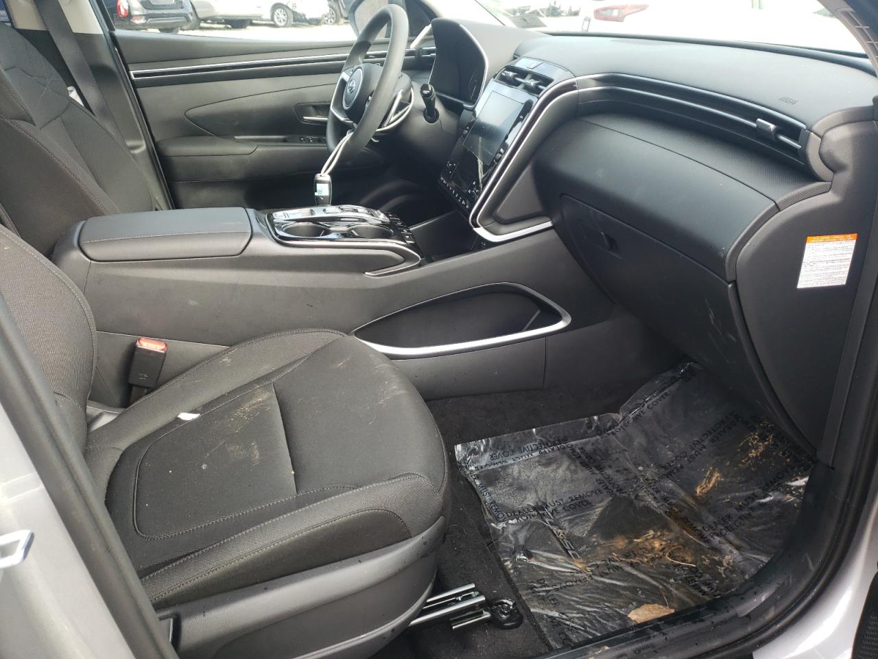 Photo 5 from auction – 2022 HYUNDAI TUCSON BLU with VIN KM8JBCA11NU040199
