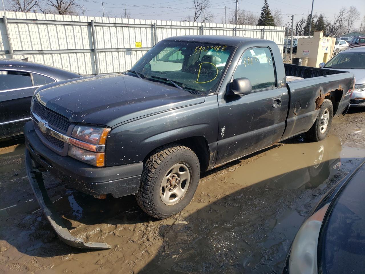 Photo 2 from auction – 2003 CHEVROLET SILVERADO with VIN 1GCEK14X43Z163571