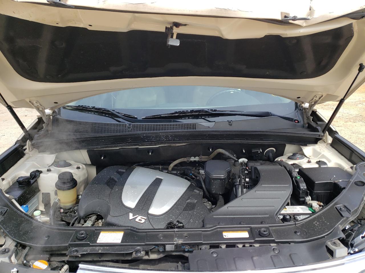 Photo 7 from auction – 2011 KIA SORENTO EX with VIN 5XYKU4A29BG116699